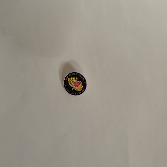Hat Club pin Pink lemonade - Picture 1 of 2